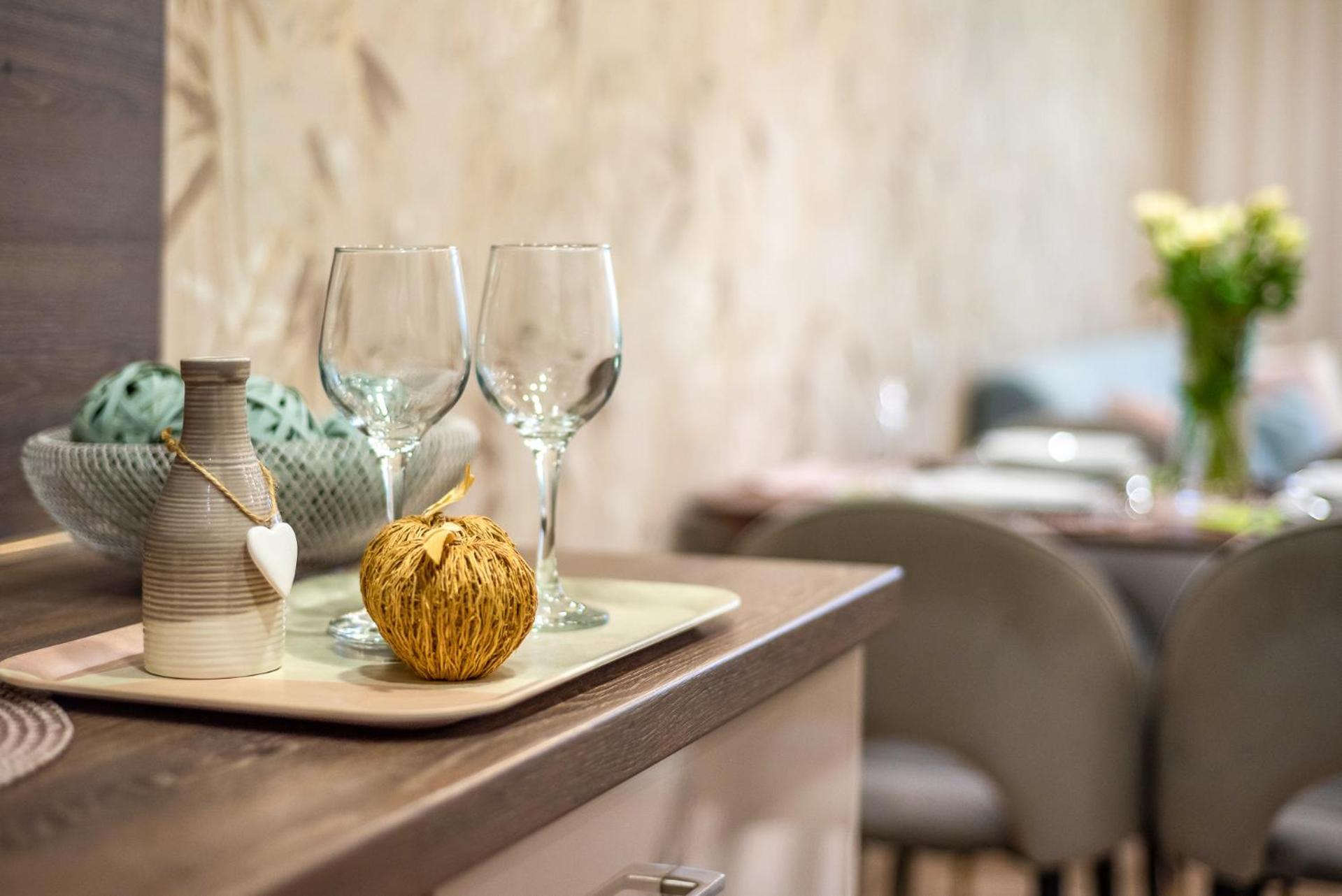 Lavida Deluxe Villa ไฮจ์ดุสโซบอสโล ภายนอก รูปภาพ